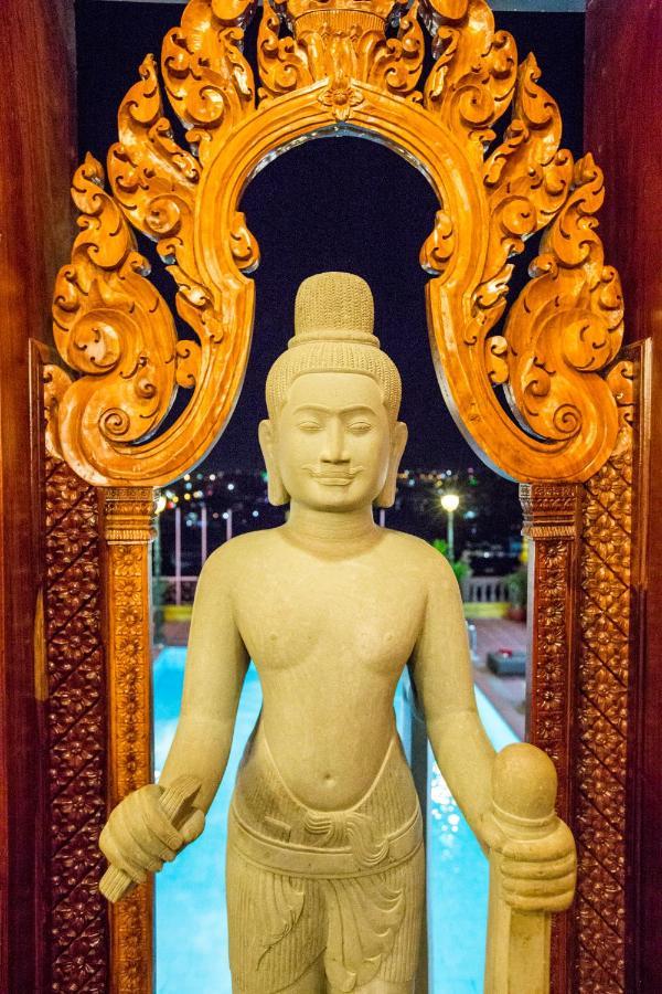Okay Boutique Hotel Phnom Penh Exterior photo