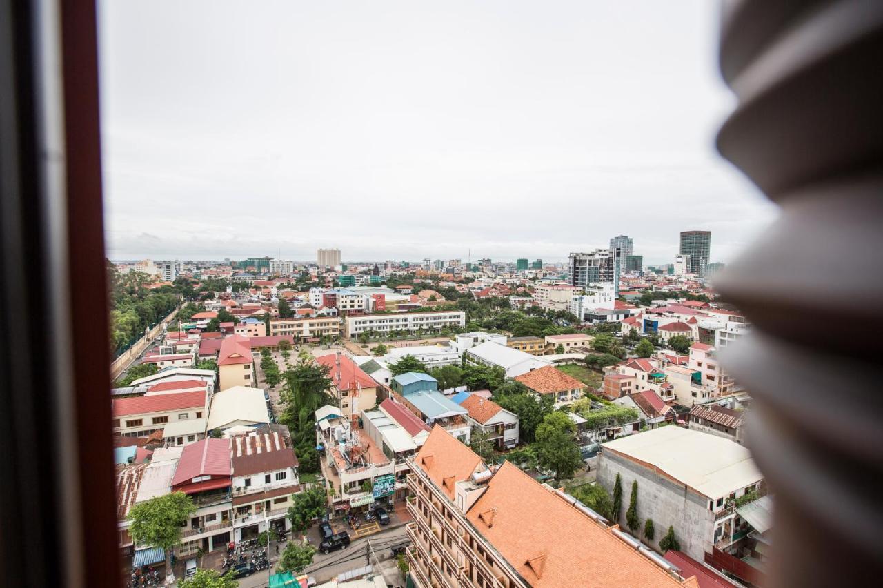 Okay Boutique Hotel Phnom Penh Exterior photo