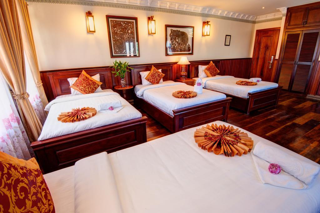 Okay Boutique Hotel Phnom Penh Exterior photo