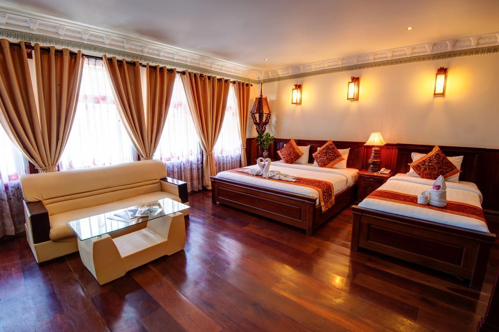 Okay Boutique Hotel Phnom Penh Exterior photo