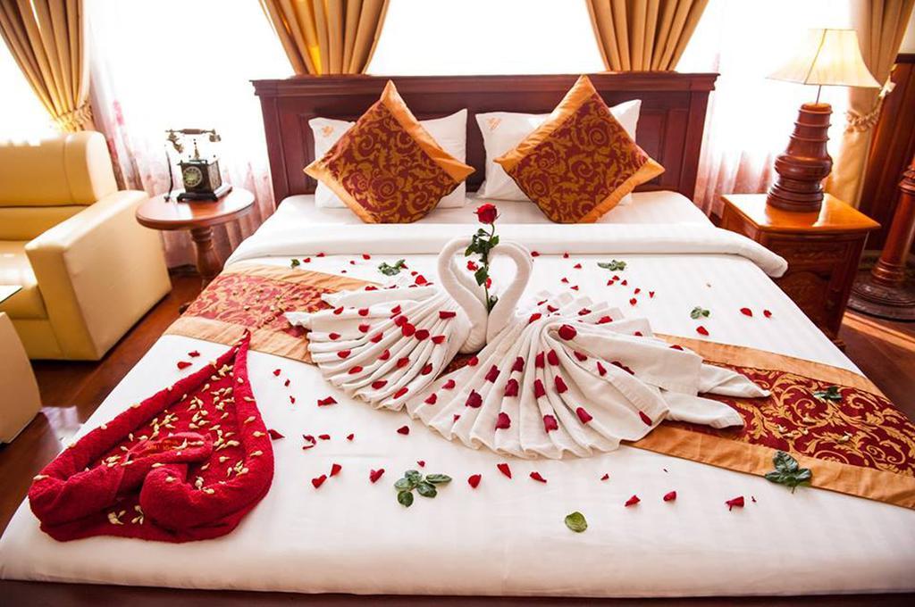Okay Boutique Hotel Phnom Penh Exterior photo