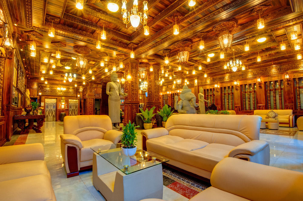 Okay Boutique Hotel Phnom Penh Exterior photo
