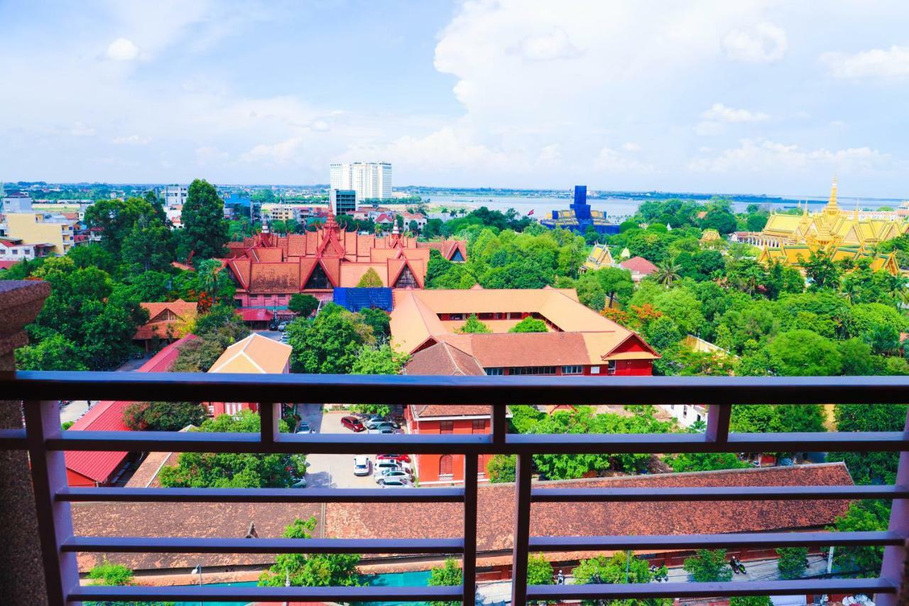 Okay Boutique Hotel Phnom Penh Exterior photo